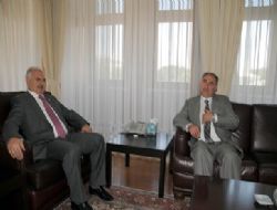 Adnan Yılmaz Koçak'ı tebrik etti!